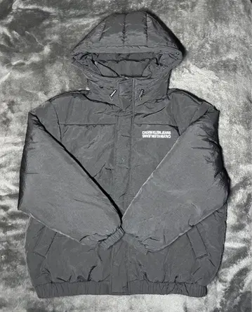 캘빈클라인 진 패딩 자켓 퍼프 자켓 사이즈 L 블랙