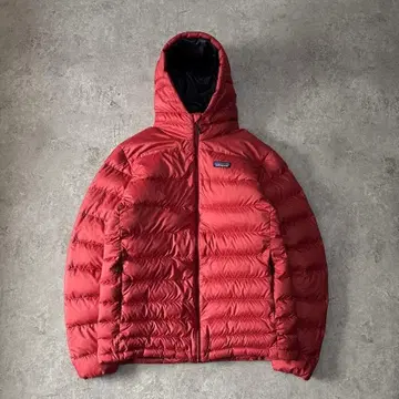 새상품급 파타고니아 하이 로프트 다운 스웨터 후디 다운 자켓 M 빨간색