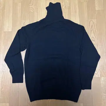 유니클로 캐시미어 터틀넥 스웨터 블랙 XL