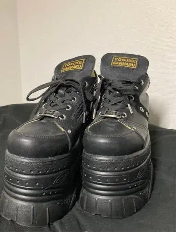 YOSUKE 통굽 스니커즈 한정 컬러