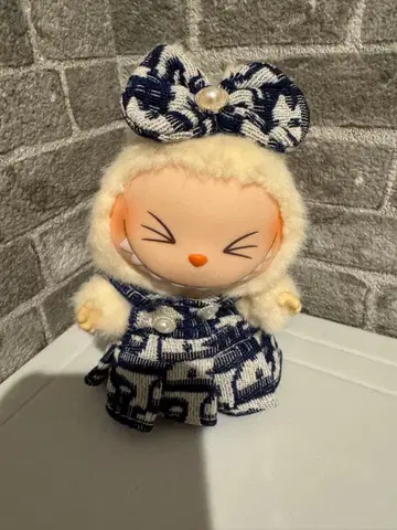 미사용 새상품 러브브 체크 원피스 리본 포함 옷 갈아입기