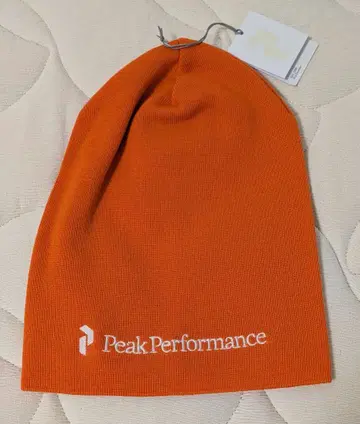 새상품 Peak Performance 니트 모자