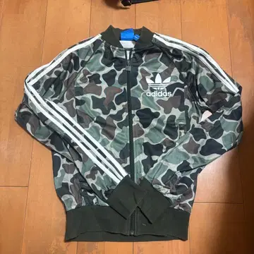 adidas 카모플라쥬 집업 자켓 카모플라주