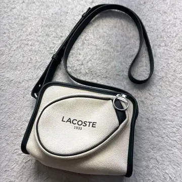 새상품급 LACOSTE 헤리티지 캔버스 테니스 스타일 숄더백