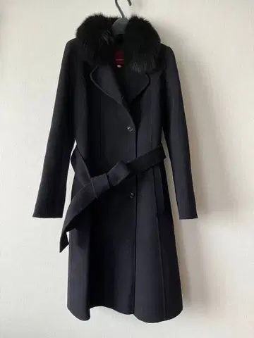 아마카 울 코트