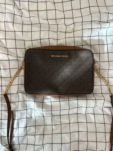 MICHAEL KORS 숄더백