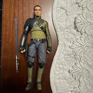 스타 워즈 블랙 시리즈 케이난 자라 피규어