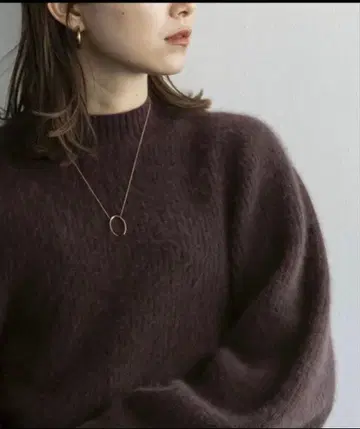 [클리닝 완료] Noble FOX MIX 볼륨 슬리브 스웨터