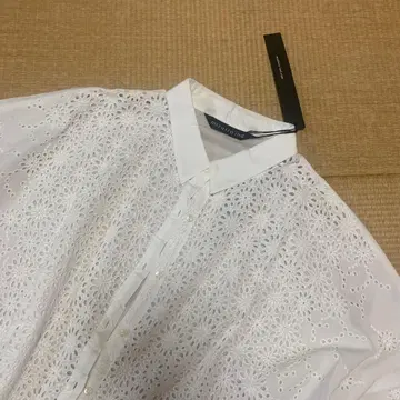 미즈이로 인드 컷워크 레이스 와이드 셔츠 변형 택