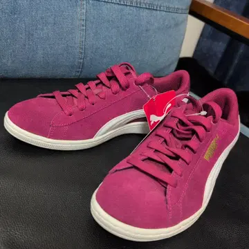 PUMA 버건디 스니커즈