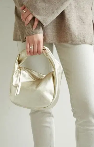 미사용 2.718 트위스트 핸들 백