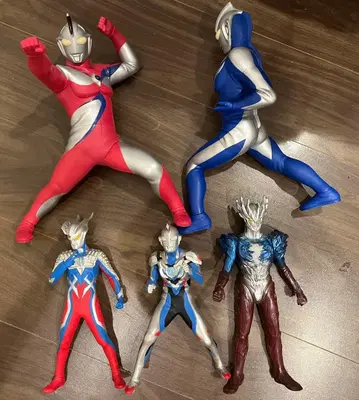 울트라맨 빅 사이즈 소프트 비닐 세트