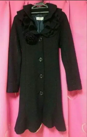 갤러리 비스콘티 코트