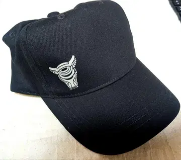 아베일 메이드 인 어비스 모자 남성용 오젠