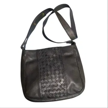 새상품급 IBIZA 블랙 가죽 숄더백 뜨개질 디자인