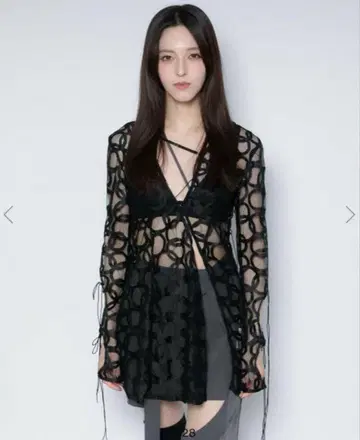 melt the lady lace sheer hook tops