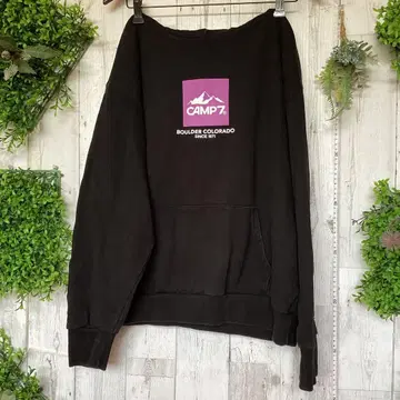 평평하게 놓았을 때 가슴 너비 62