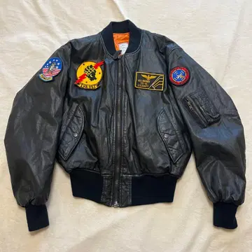 새상품급 천연 가죽 플라이트 자켓 와펜 라이더스 TOMCAT MA-1