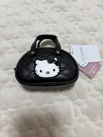 로리즈팜 키티 퀼팅 보스턴 참