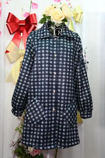 새상품 추가 OFF 글렌체크 광택 소재 미들 기장 자켓