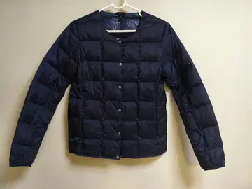 새상품급 TAION 베이직 크루넥 버튼 이너 다운 TAION-104