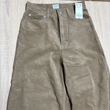 Coen 코듀로이 커브 팬츠