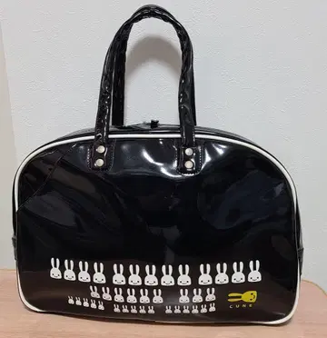 CUNE 에나멜 스포츠 백 블랙