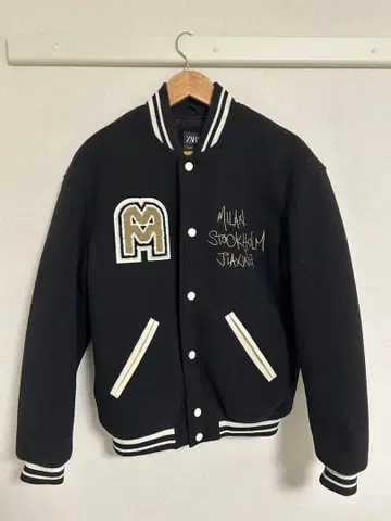 ZARA 바시티 자켓 블랙