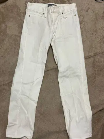 Luxluft 1:8 화이트 데님 팬츠
