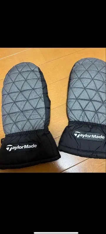 TaylorMade 방한 미튼 그레이/블랙