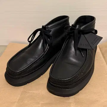sacai Clarks Originals 왈라비 부츠 사카이