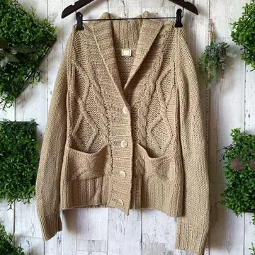 평평하게 놓았을 때 가슴 너비 50