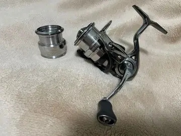 다이와 18 이그지스트 LT 2500S-CXH 22 스풀 포함