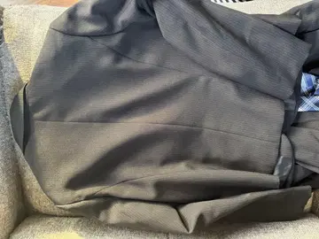 다크 그레이 스트라이프 패턴 셋업