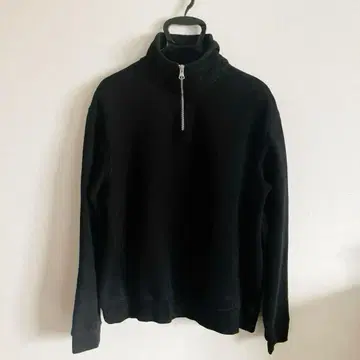 ZARA 하프 지퍼 트레이닝복 M 사이즈 블랙