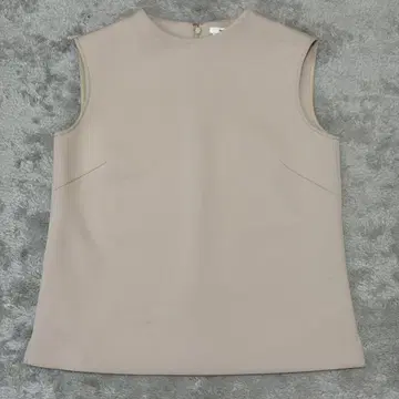 Sov. 소브 슬리브리스 상의 베이지 38 BY67