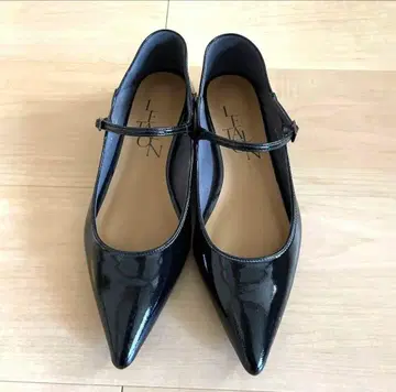 루탈론*포인티드 원 스트랩 *23cm