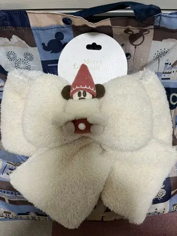 리루린린 머플러 디즈니 크리스마스 2025 도쿄 디즈니 리조트