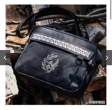 몬스터 헌터 와일즈 조사대 엠블럼 숄더백