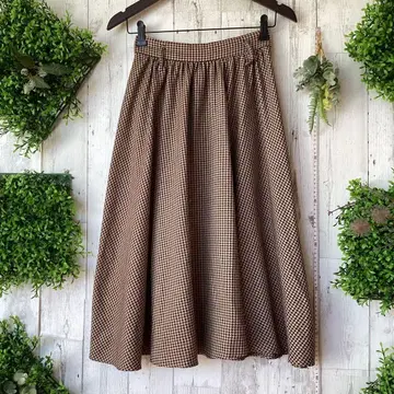 평평하게 놓았을 때 허리 32 밴딩 있음