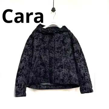 Cara 후드 부착 블랙 다운 자켓