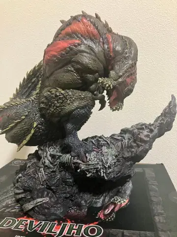 이블 죠 크리에이터즈 모델