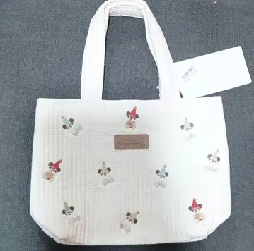 릴린린 토트백 디즈니 크리스마스 2025