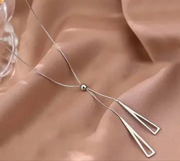 롱 트라이앵글 Y자형 목걸이 42cm
