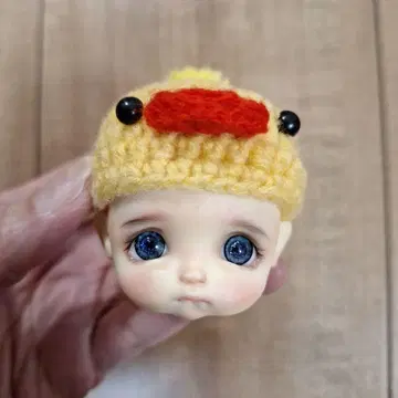 곤란한 아이 헤드만 오비츠 11, 유체 바디 등에