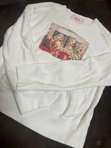 개 프린트 화이트 맨투맨