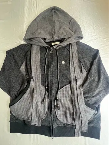 코이세이오 COYSEIO EARMUFFS 후드티