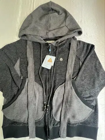 코이세이오 COYSEIO EARMUFFS 후드티