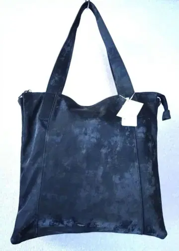 TRIDEEP 트라이디 스퀘어 토트백 새틴 블랙