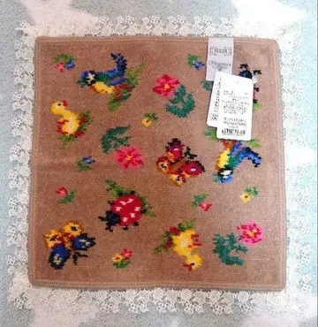 미사용 새상품 근자와 레이스 페이러 콜라보 손수건 모카 베이지